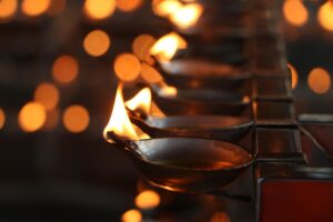 クラウドファンディングを利用した副業になる方法とは？